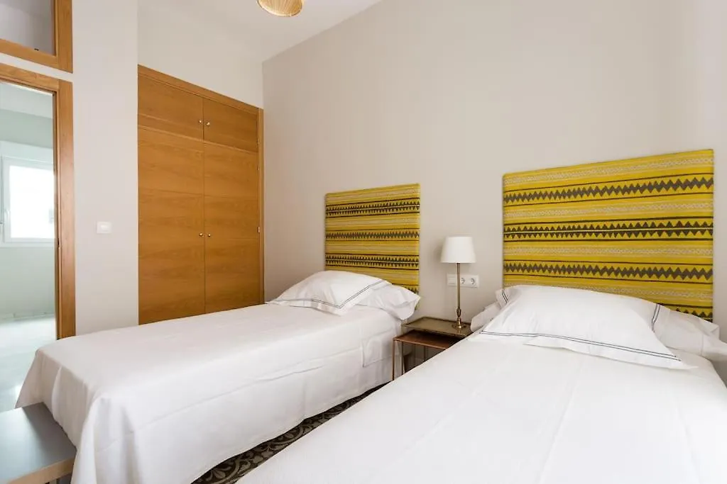 Apartment Luminoso Apartamento Tercera Planta Seville